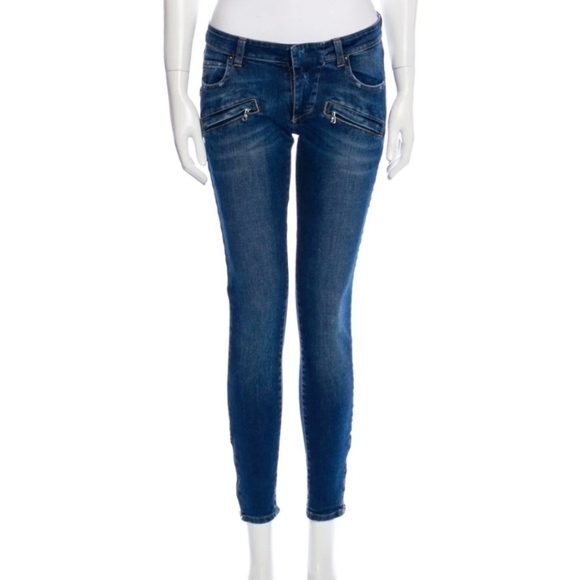 Balmain | Low-Rise Skinny Jeans - Picture 1 of 8